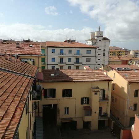 Hotel Treehouse Pisa Exterior foto